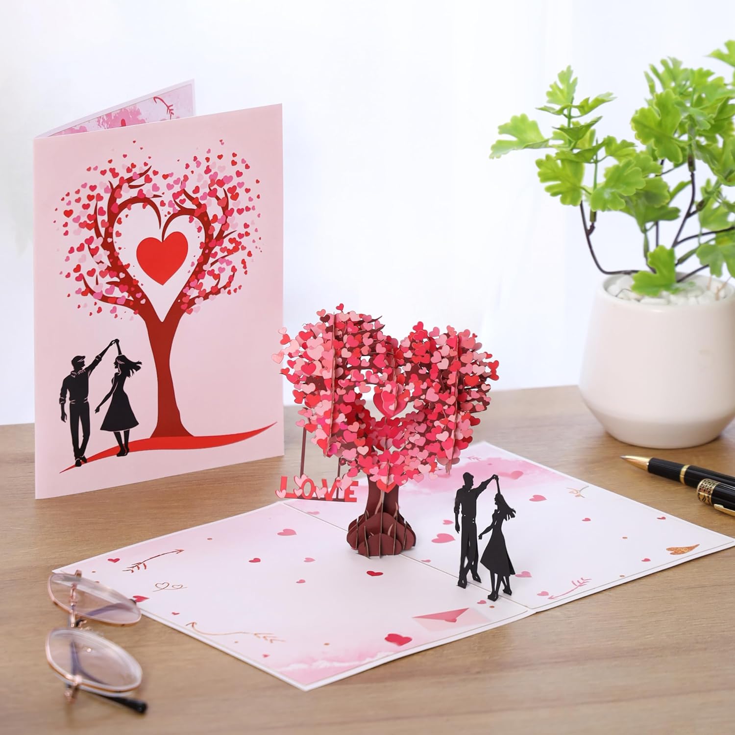 Love tree Valentine's Day pop-up cards - Romantic love greeting card